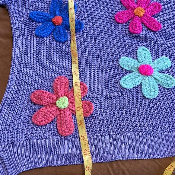 BiBi Trendy Daisy Knit Top by BiBi - Picture 8 of 9